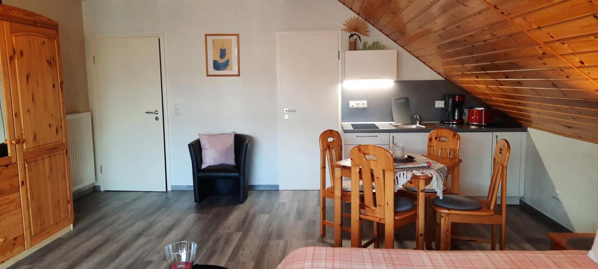 Gaestehaus Moselblick Trittenheim Εξωτερικό φωτογραφία