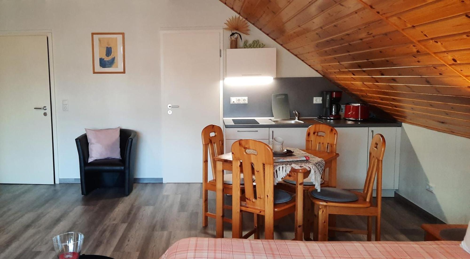 Gaestehaus Moselblick Trittenheim Εξωτερικό φωτογραφία
